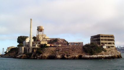 Alcatraz Federal Penitentiary: How Dark Is It?