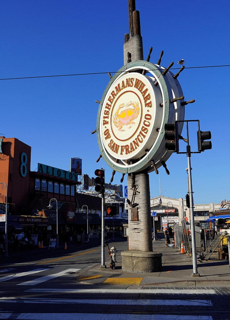 Here's Where the Not-So-Touristy Eat at the Fisherman's Wharf