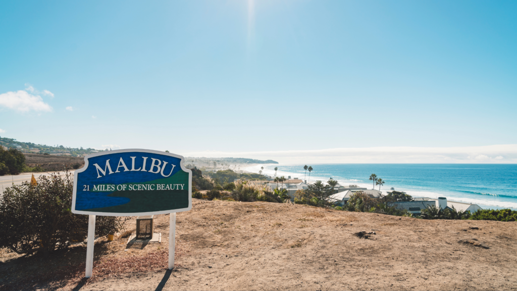 malibu road sign along the pacific coast highway
